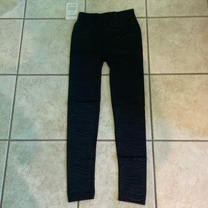 Shapewear Leggings Black on black. See pics for design. Sooo cute.